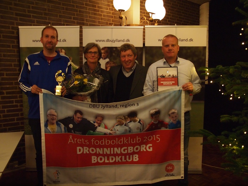 Dronningborg Boldklub – årets klub i Region 3